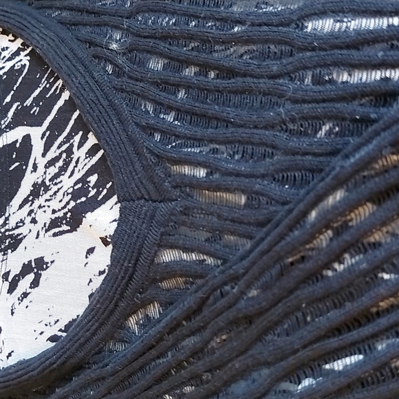 Ladies sweater - Picture 6 of 6